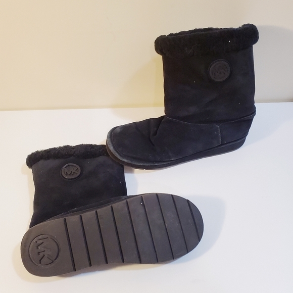 Michael Kors black Leather sheep fur lined boots size 8M - Picture 7 of 14